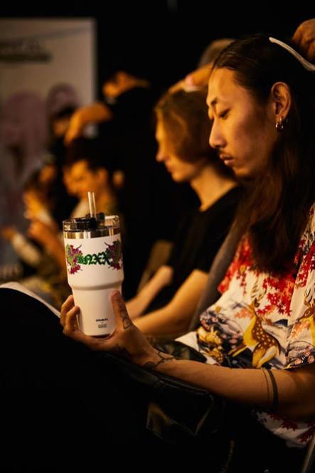 2025年现代时尚与复古元素：一场穿越时空的对话